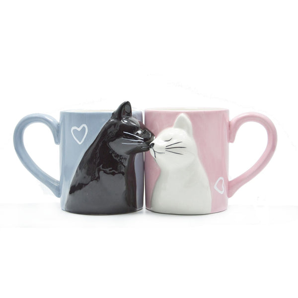 2 Pieces Luxury Kissing Cats Mugs